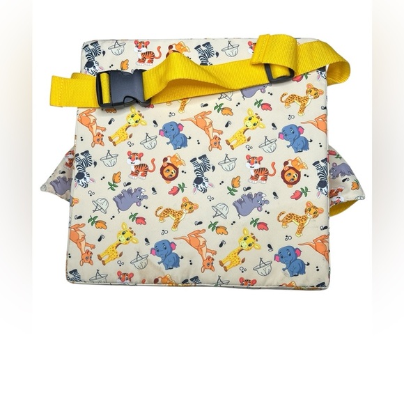 Toddler Booster Seat Cushion for Dining Table with Fastening Straps - Non-Slip - Picture 1 of 4